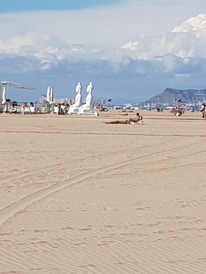 Chillout Grau De Gandia- Attico Para 6 Personas Invitamos Familias Y Jovenes, Dos Banos Экстерьер фото
